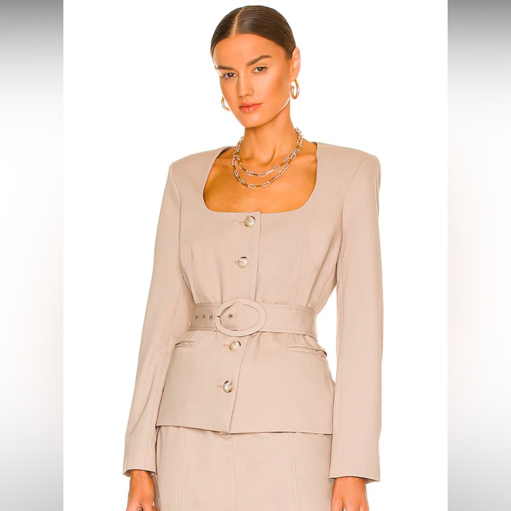Beige Blazer - Picture 2 of 4